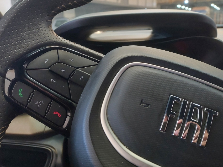 fiat cronos 1.3 flex drive s-design automatico 4p 202314