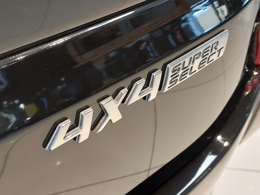 mitsubishi pajero sport 2.4 16v mivec turbo diesel hpe awd automatico 3p 202025