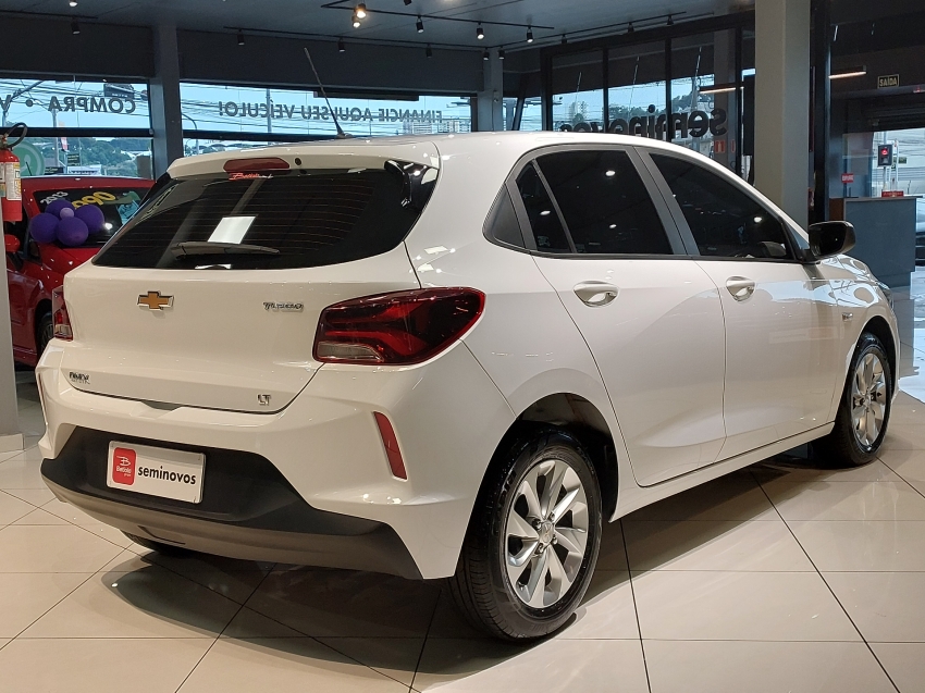 chevrolet onix 1.0 turbo flex lt automatico 4p 20235