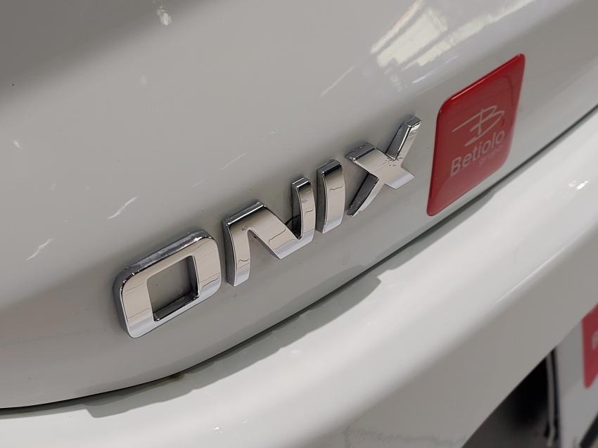 chevrolet onix 1.0 turbo flex plus lt automatico 4p 202217
