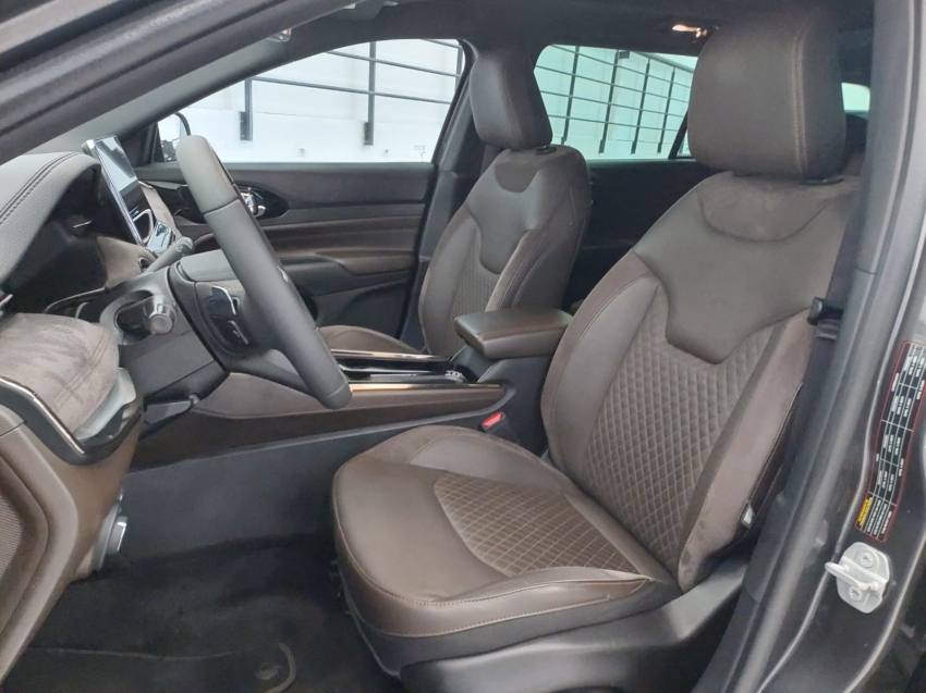 jeep commander 1.3 t270 turbo flex overland at6 4p automatico 20227