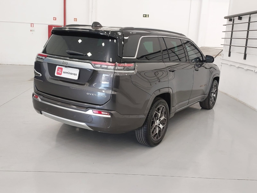 jeep commander 1.3 t270 turbo flex overland at6 4p automatico 20223