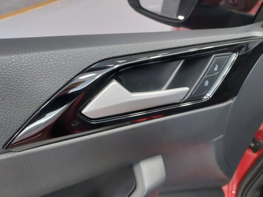 volkswagen nivus 1.0 200 tsi total flex highline automatico 4p 202217