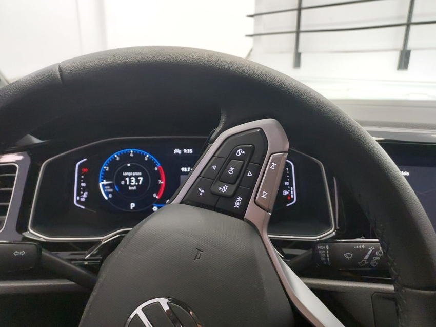 volkswagen nivus 1.0 200 tsi total flex highline automatico 4p 202214