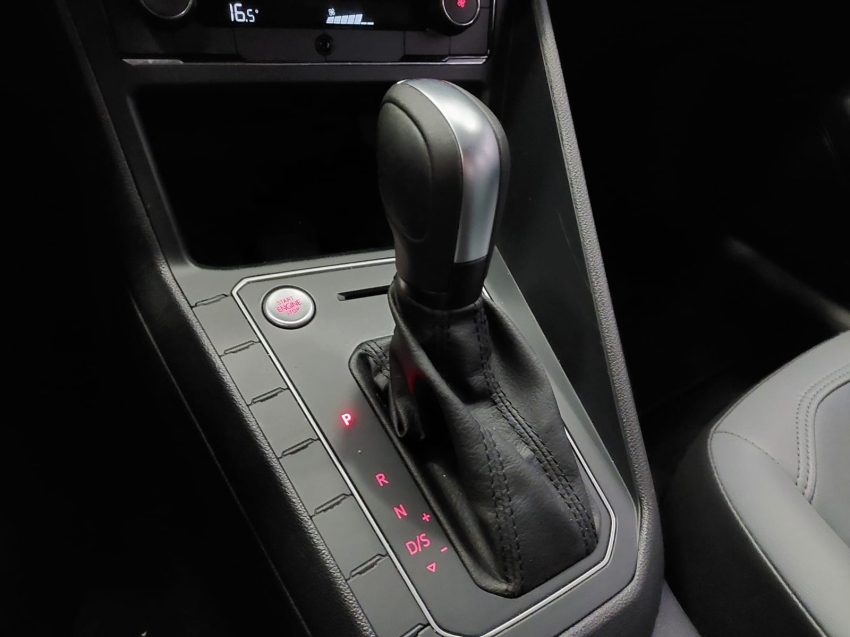 volkswagen nivus 1.0 200 tsi total flex highline automatico 4p 202213