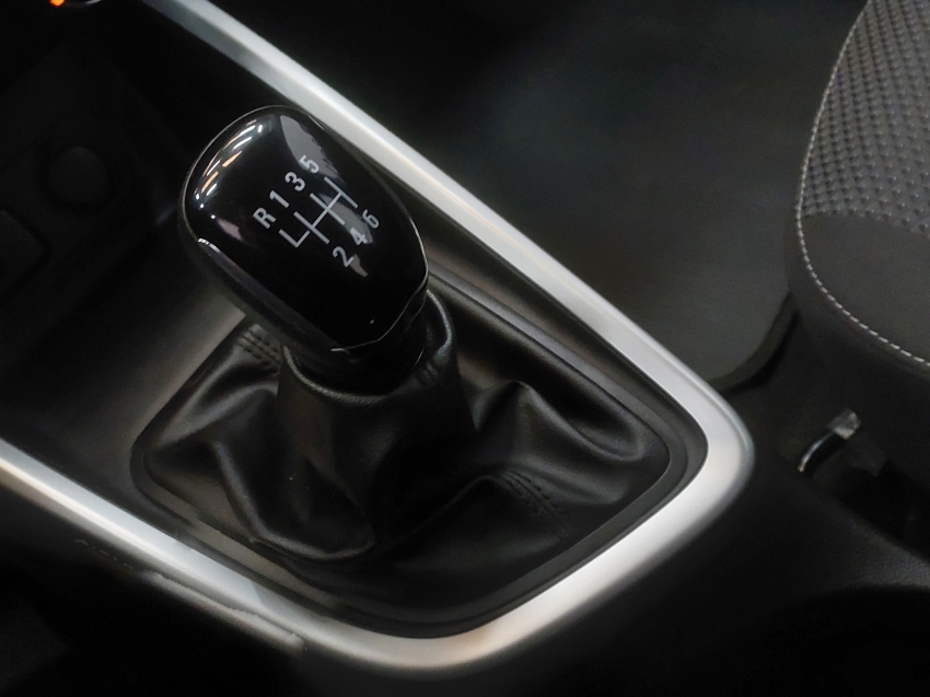 chevrolet onix 1.0 flex lt manual 4p 202313