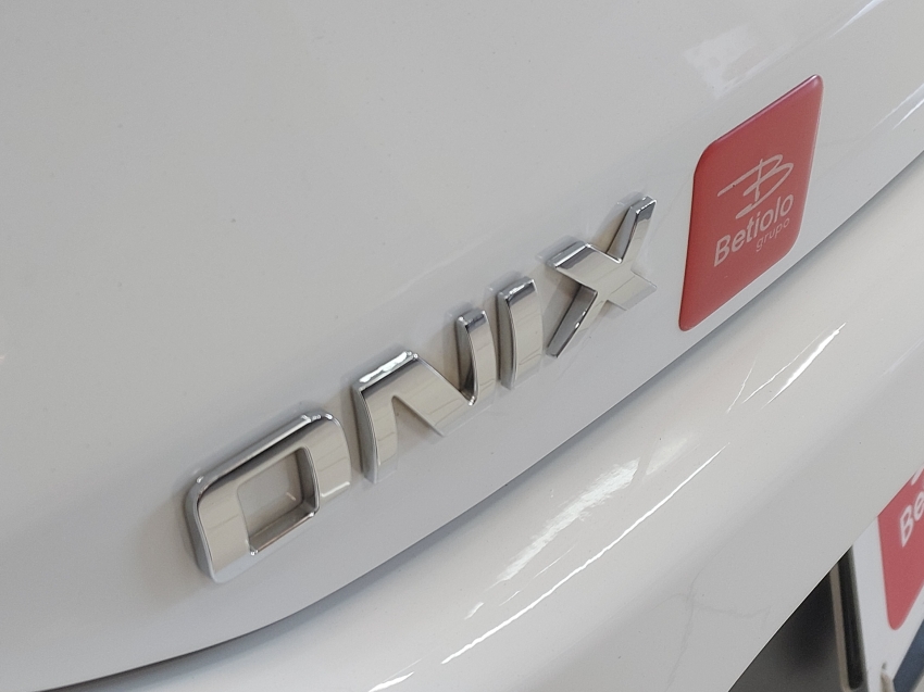 chevrolet onix 1.0 flex lt manual 4p 202317