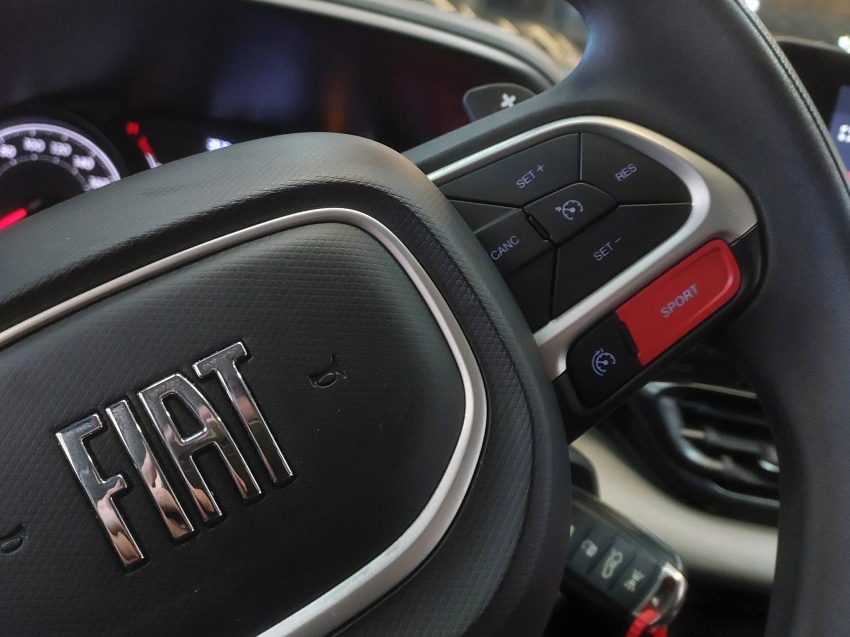 fiat fastback 1.0 turbo 200 flex cvt 4p automatico 202417