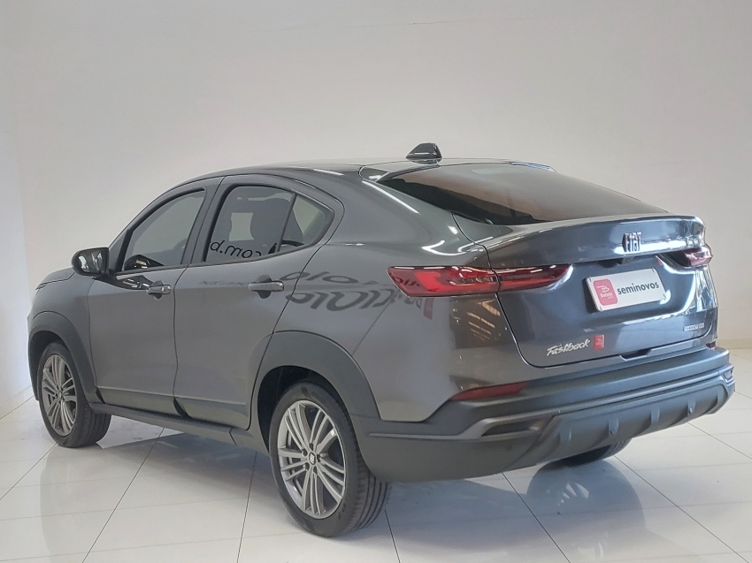 fiat fastback 1.0 turbo 200 flex cvt 4p automatico 20243