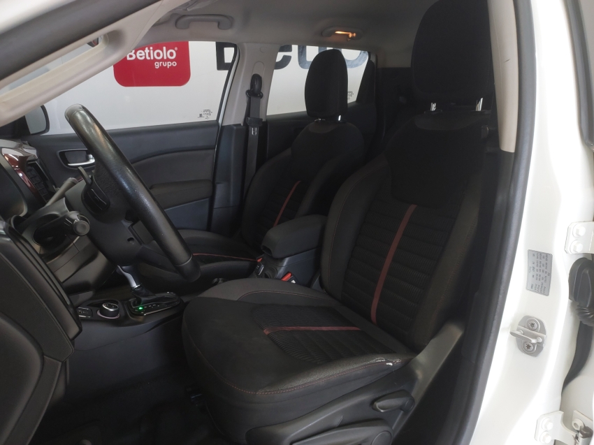 fiat toro 2.0 16v turbo diesel freedom 4wd at9 4p automatico 201910