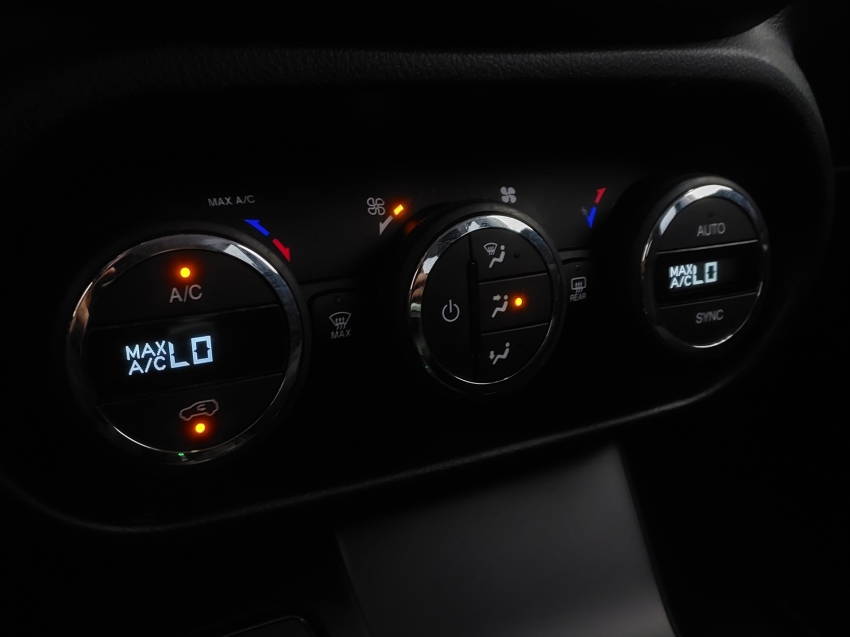 fiat toro 2.0 16v turbo diesel freedom 4wd at9 4p automatico 201913