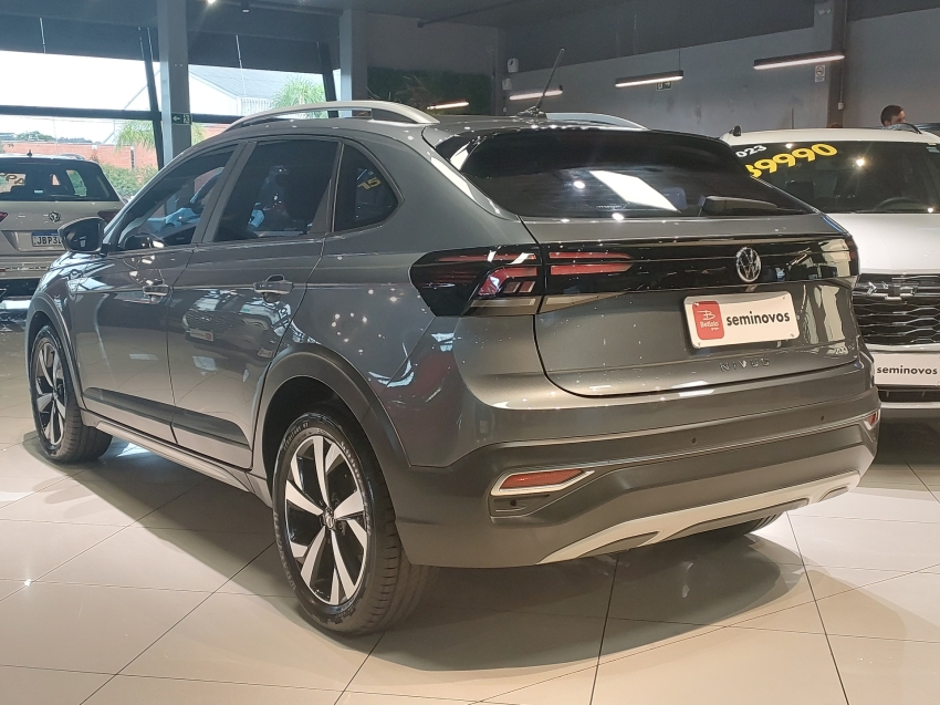 volkswagen nivus 1.0 200 tsi total flex highline automatico 4p 20233