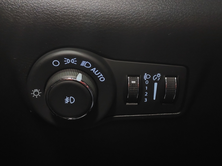 jeep commander 2.0 hurricane 4 turbo gasolina blackhawk at9 4p automatico 202521