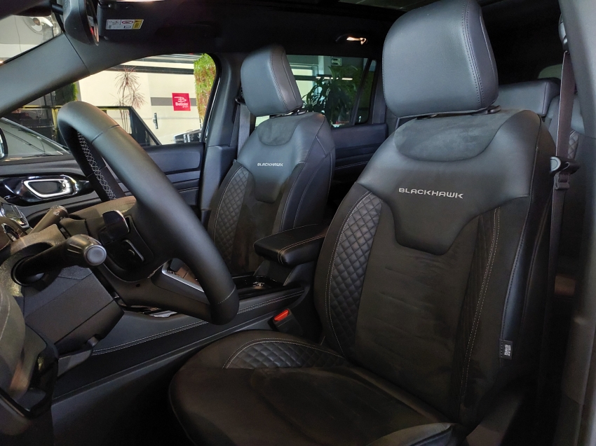 jeep commander 2.0 hurricane 4 turbo gasolina blackhawk at9 4p automatico 20259