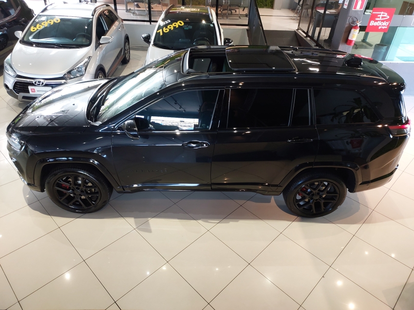 jeep commander 2.0 hurricane 4 turbo gasolina blackhawk at9 4p automatico 202522