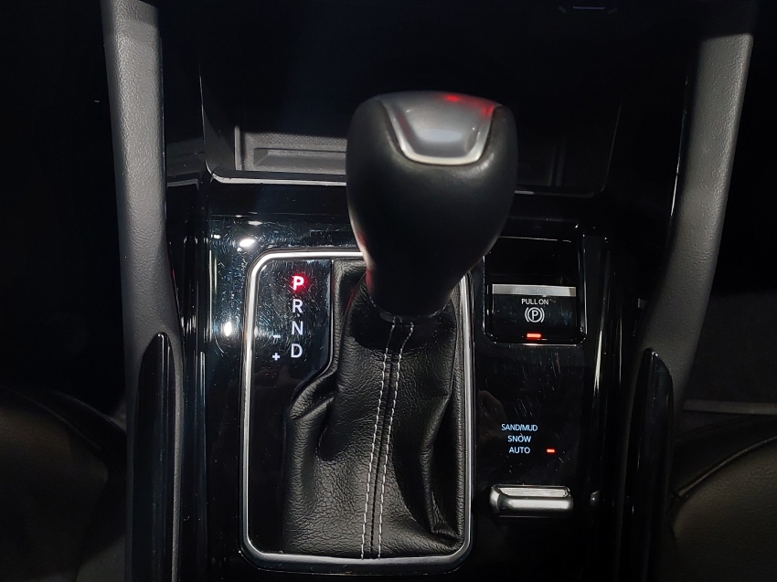 jeep commander 2.0 hurricane 4 turbo gasolina blackhawk at9 4p automatico 202515