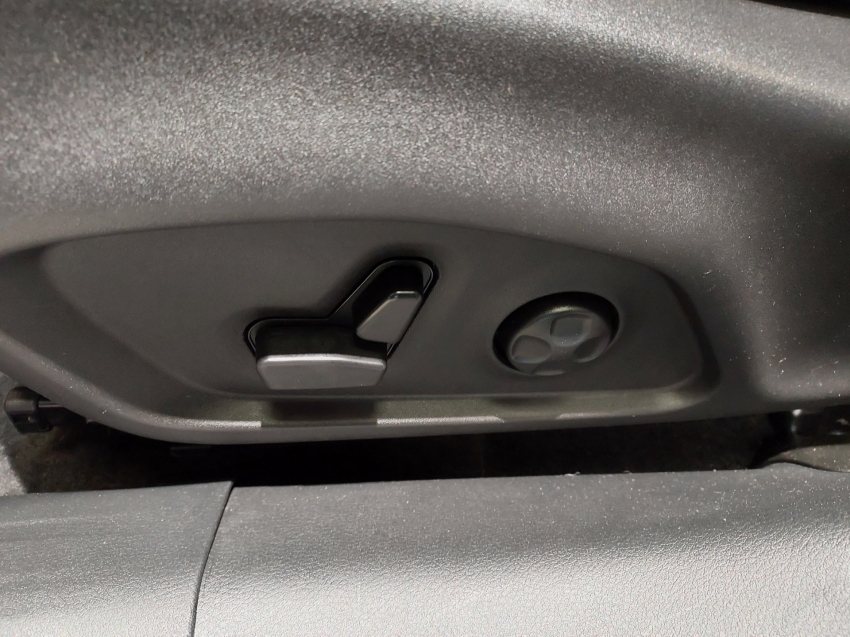 jeep commander 2.0 hurricane 4 turbo gasolina blackhawk at9 4p automatico 202521