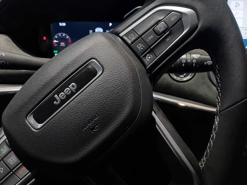 jeep commander 2.0 hurricane 4 turbo gasolina blackhawk at9 4p automatico 202518