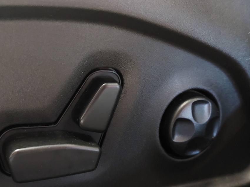 jeep commander 2.0 hurricane 4 turbo gasolina blackhawk at9 4p automatico 202520