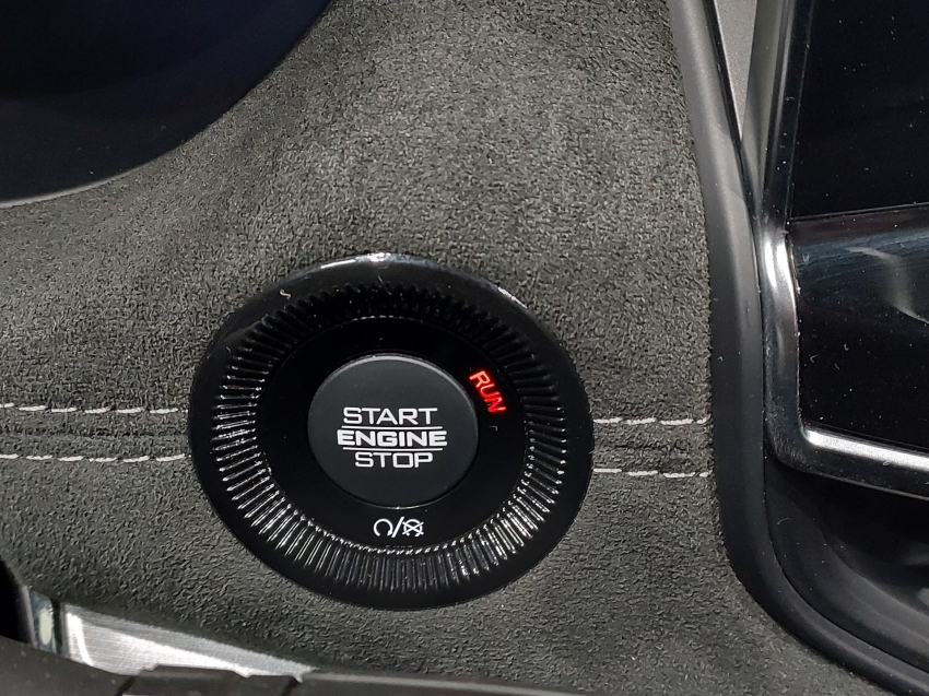 jeep commander 2.0 hurricane 4 turbo gasolina blackhawk at9 4p automatico 202519