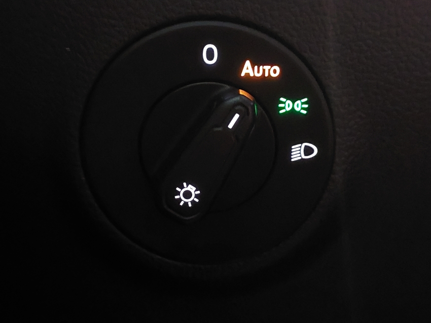 volkswagen taos 1.4 250 tsi total flex highline automatico 4p 202320