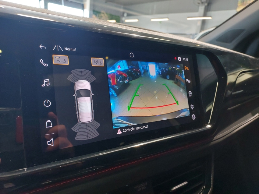 volkswagen taos 1.4 250 tsi total flex highline automatico 4p 202315