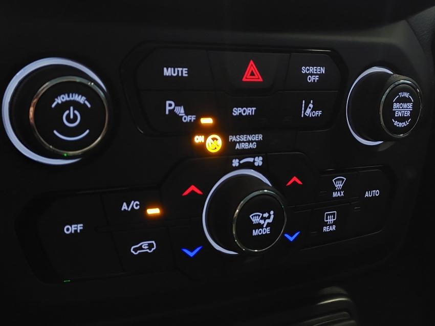 jeep renegade 1.3 t270 turbo flex longitude at6 gasolina 4p automatico 202411