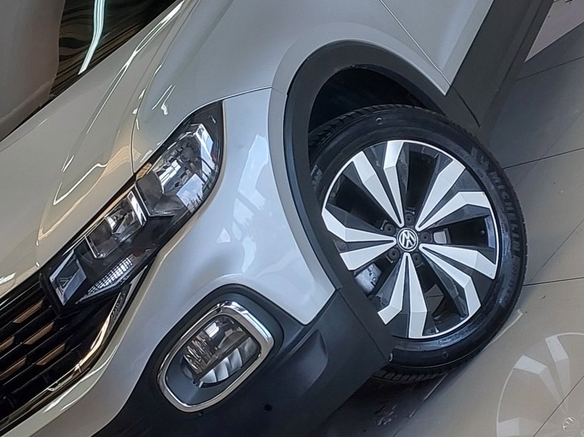 volkswagen t-cross 1.4 250 tsi total flex highline automatico 4p 202121