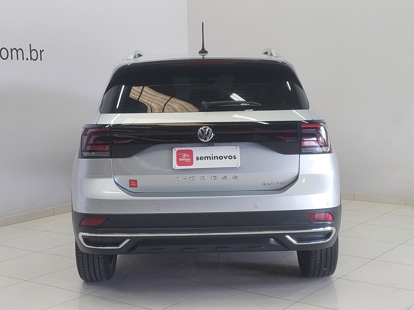 volkswagen t-cross 1.4 250 tsi total flex highline automatico 4p 20215