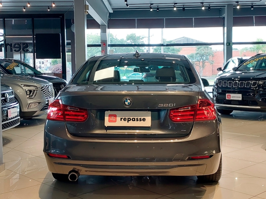 bmw 320i 2.0 sport gp 16v turbo active flex 4p automatico gasolina 20133