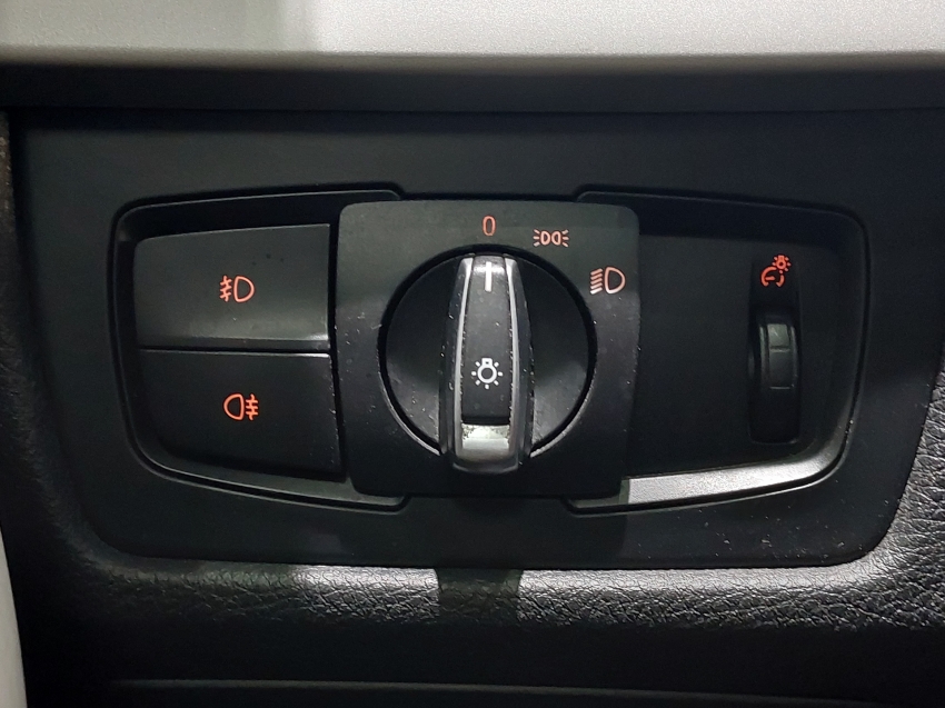 bmw 320i 2.0 sport gp 16v turbo active flex 4p automatico gasolina 201317