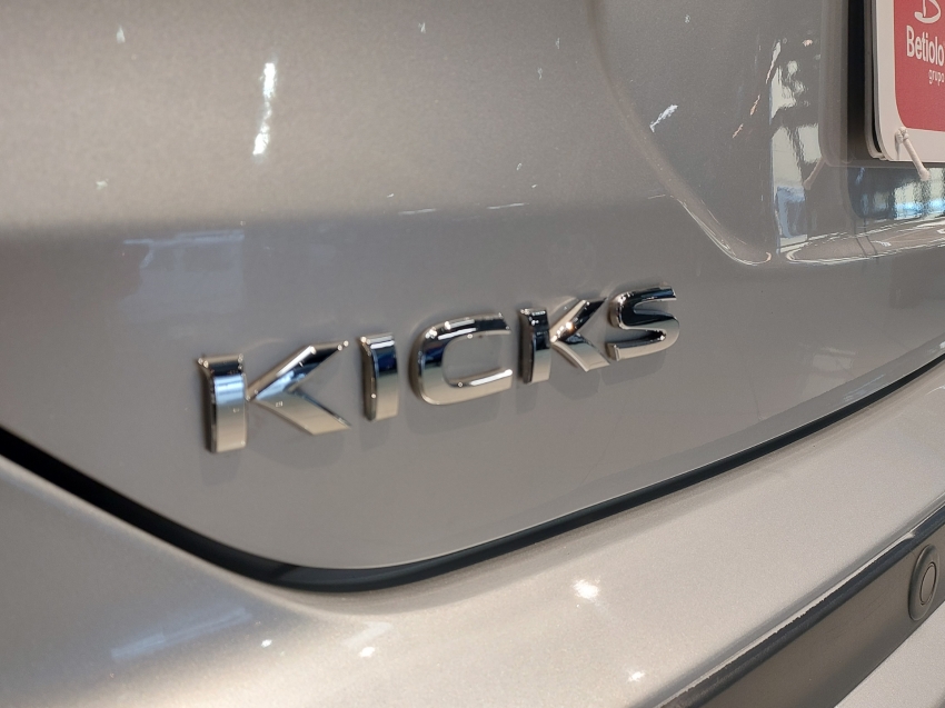 nissan kicks 1.6 16v flexstart sense manual flex 4p 202217