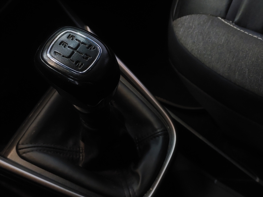 fiat strada 1.3 firefly flex volcano cd manual 4p 202113