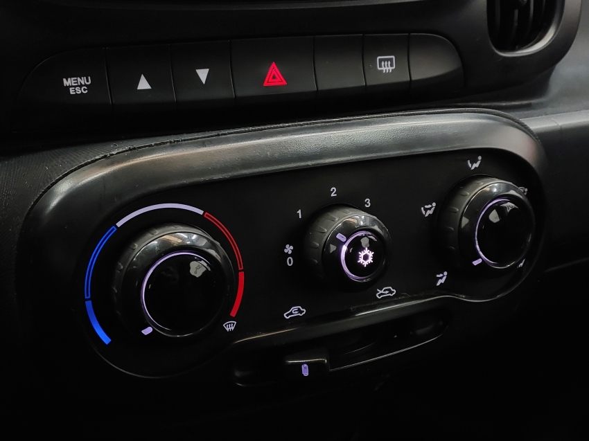 fiat mobi 1.0 evo flex like. manual 4p 202411