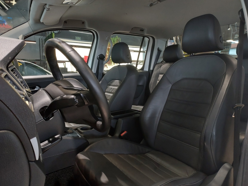 volkswagen amarok 3.0 v6 tdi diesel highline cd 4motion automatico 4p 201810