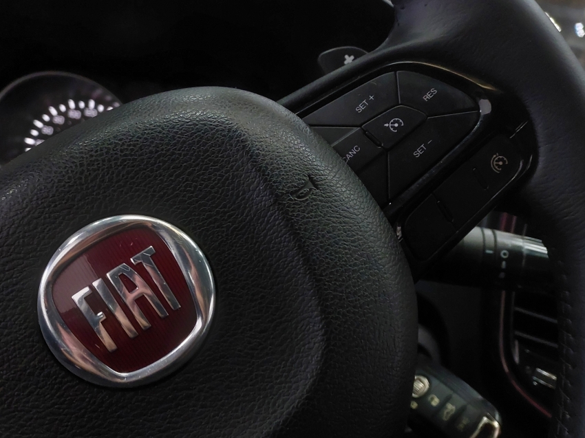 fiat toro 1.8 16v evo flex freedom at6 4p automatico 202015