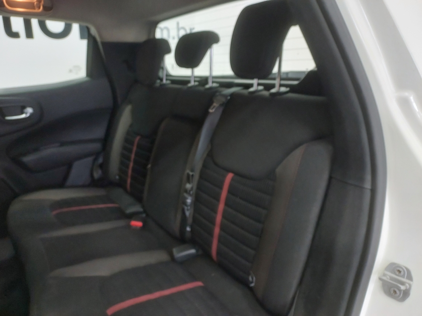 fiat toro 1.8 16v evo flex freedom at6 4p automatico 20209