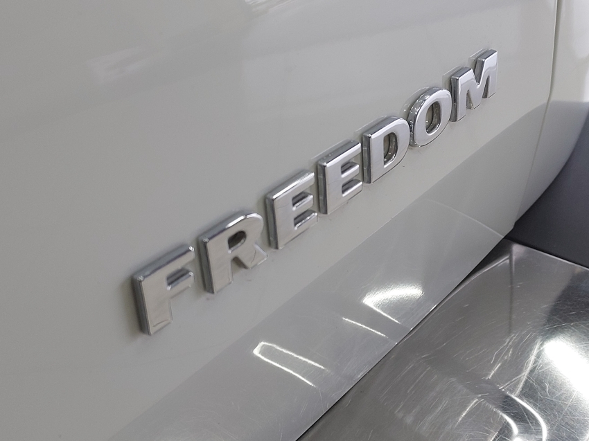 fiat toro 1.8 16v evo flex freedom at6 4p automatico 202018