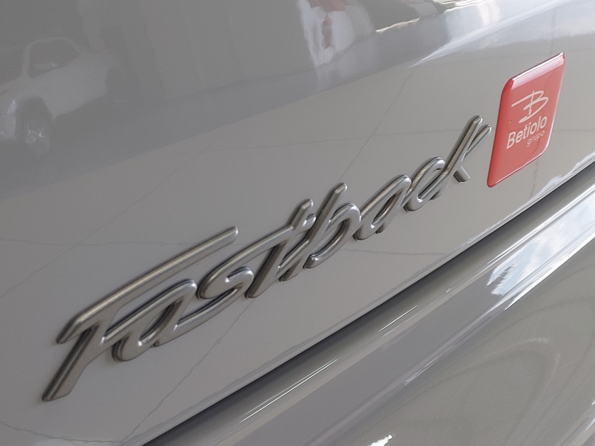 fiat fastback 1.3 turbo 270 flex abarth at6 4p automatico 202624