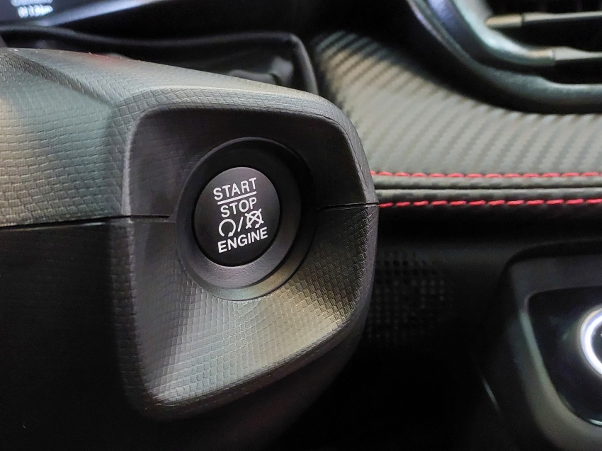 fiat fastback 1.3 turbo 270 flex abarth at6 4p automatico 202621