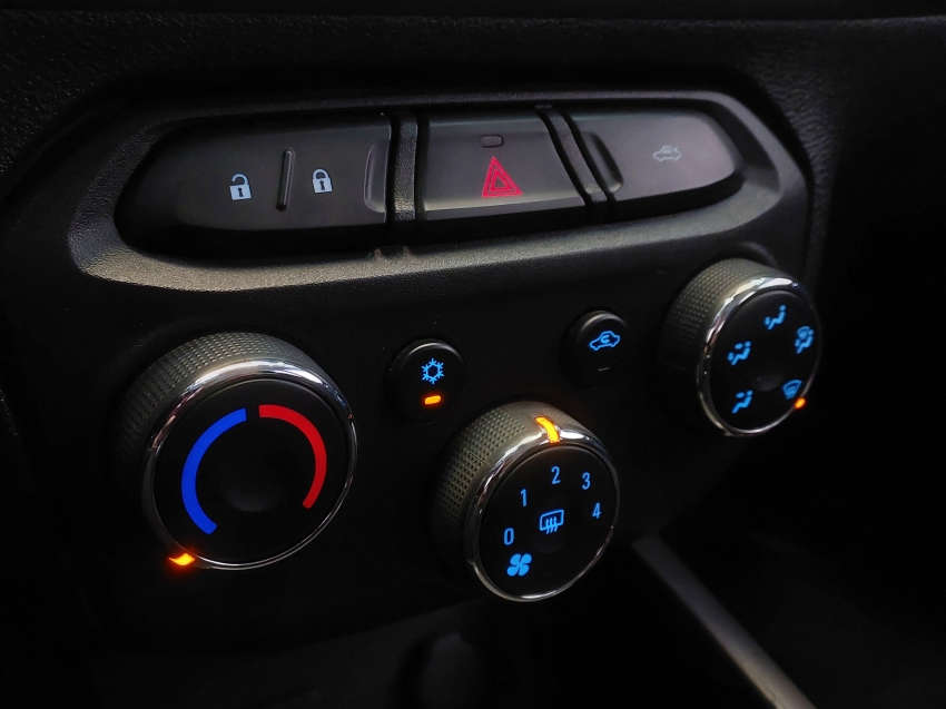 chevrolet onix 1.4 mpfi ltz 8v flex 4p automatico 201511