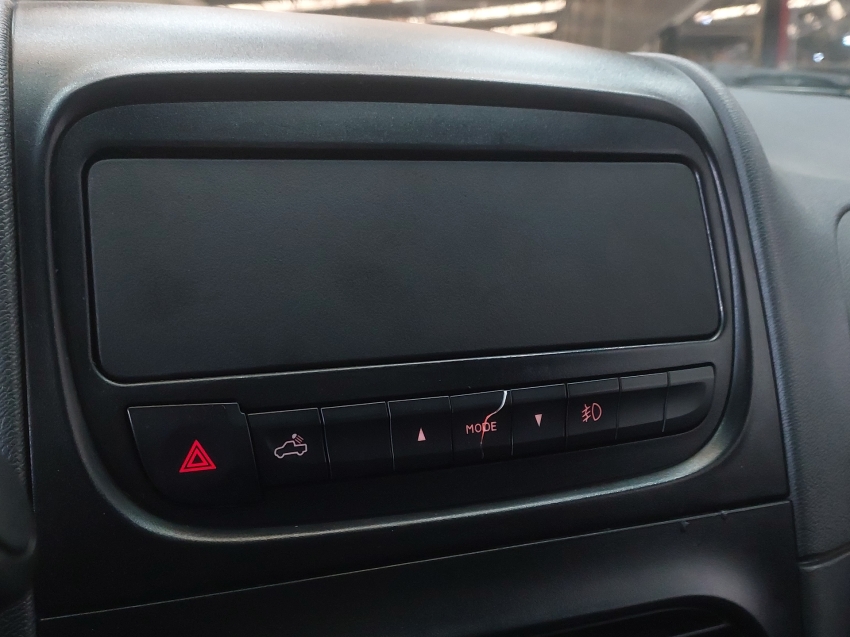 fiat strada 1.4 mpi hard working cs 8v flex 2p manual 201813