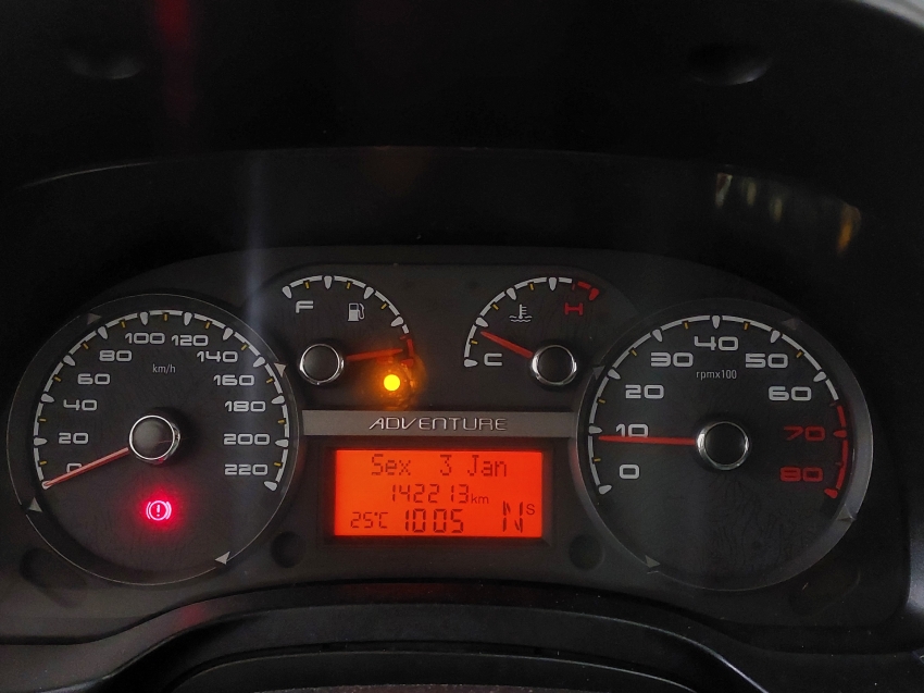 fiat strada 1.8 mpi adventure cd 16v flex 3p automatizado automatico 201712