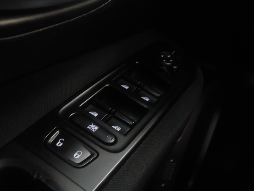 jeep renegade 1.8 16v flex 75 anos 4p automatico 201616