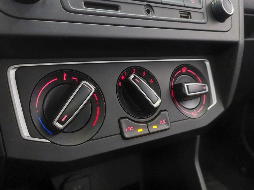 volkswagen saveiro 1.6 msi trendline cs 8v flex 2p manual 4p 201810