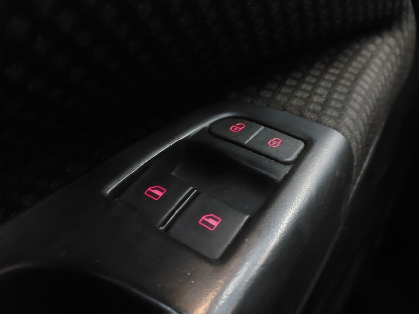 volkswagen saveiro 1.6 msi trendline cs 8v flex 2p manual 4p 201813