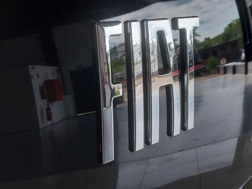 fiat mobi 1.0 evo flex like. manual 4p 202315