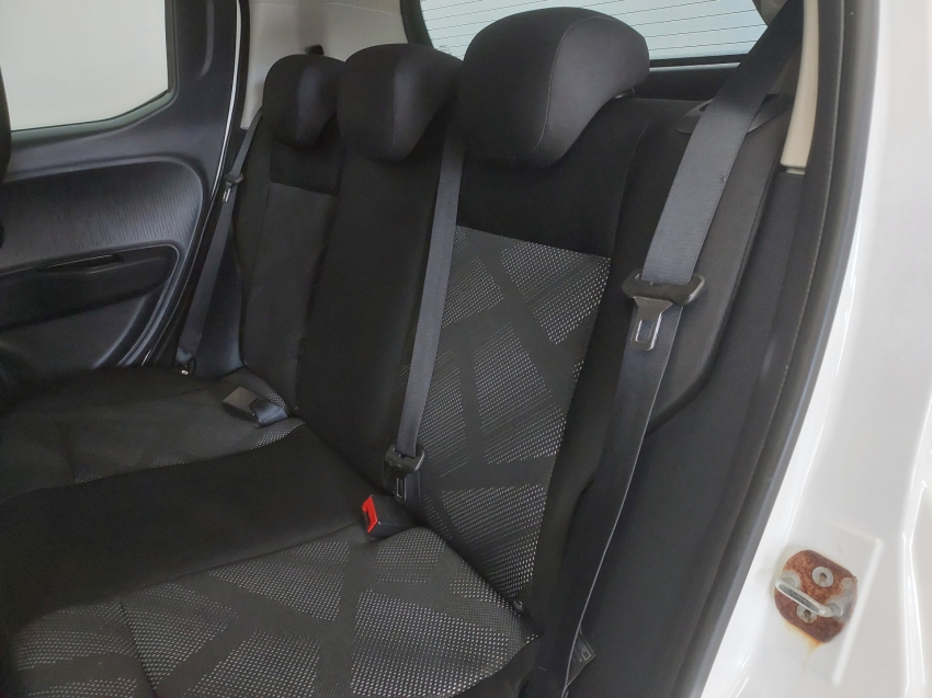 fiat mobi 1.0 evo flex like. manual 4p 20239