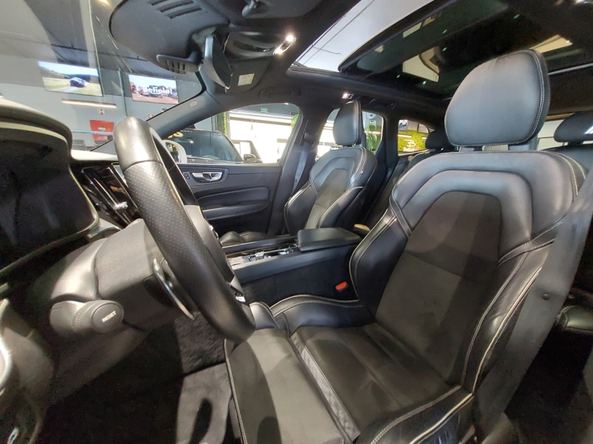 volvo xc60 2.0 t5 gasolina r-design awd geartronic 4p automatico 20188