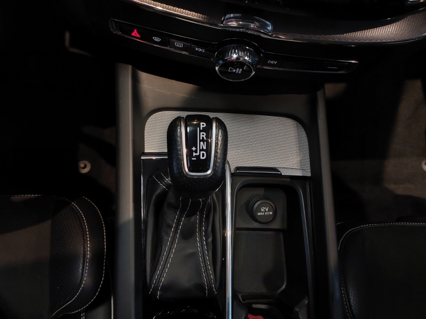 volvo xc60 2.0 t5 gasolina r-design awd geartronic 4p automatico 201810